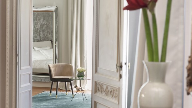 Presidential Suite, 1 King Bed with Sofa bed, Non Smoking, City View | Frette Italian sheets, premium bedding, down comforters - Butterfly Boutique Rooms (Verona)