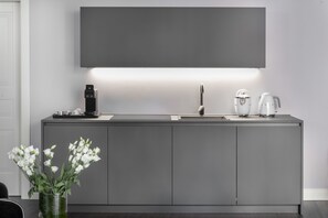 Machine à expresso, cafetière/bouilloire, bouilloire électrique