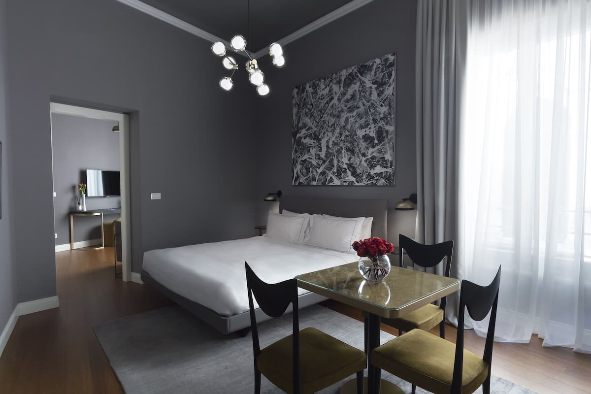 Design-Suite, Nichtraucher, Stadtblick