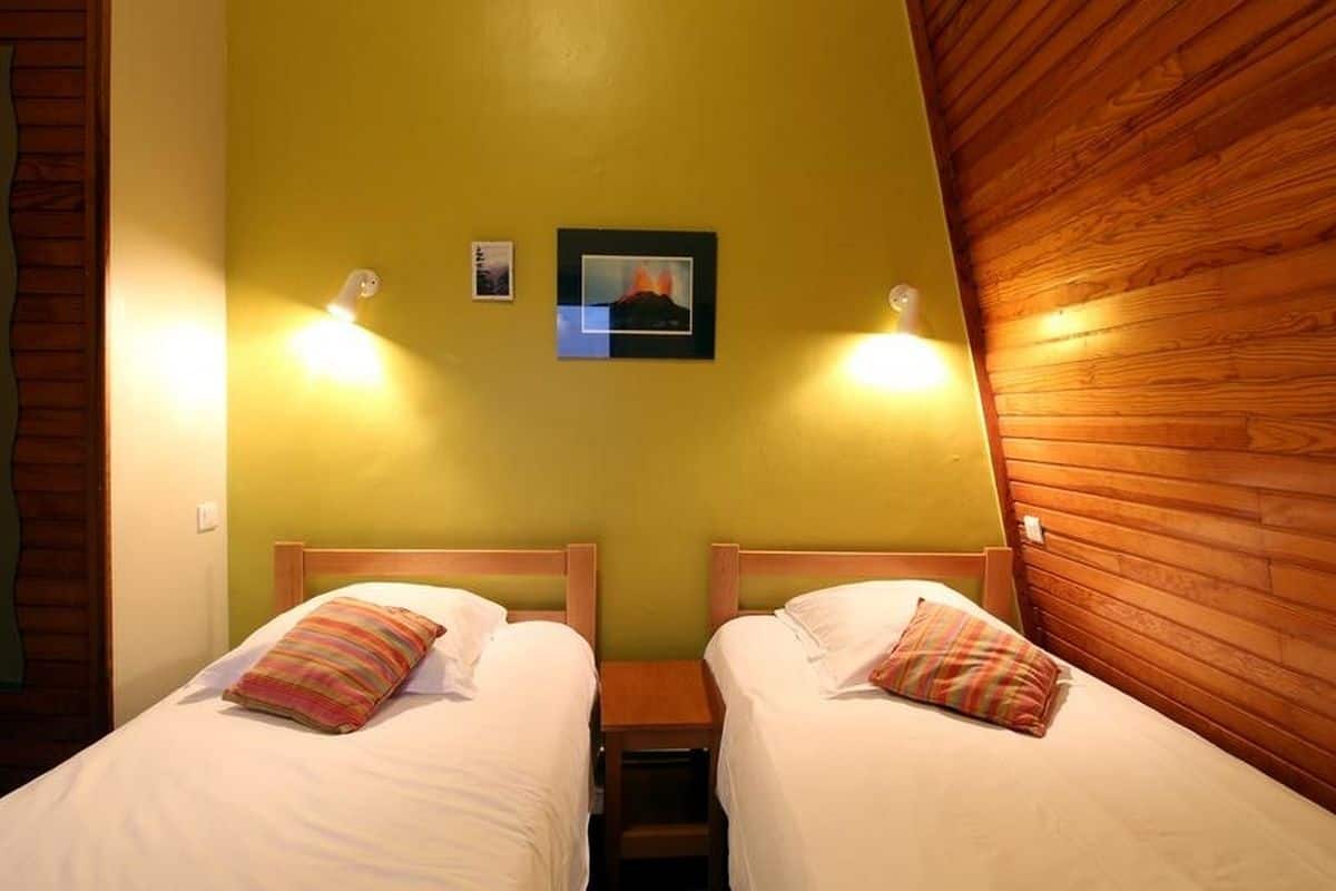 standard twin room, 2 single beds, non smoking, mountain view | individually decorated, individually furnished, soundproofing, free wifi
