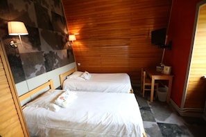 Individually decorated, individually furnished, soundproofing, free WiFi