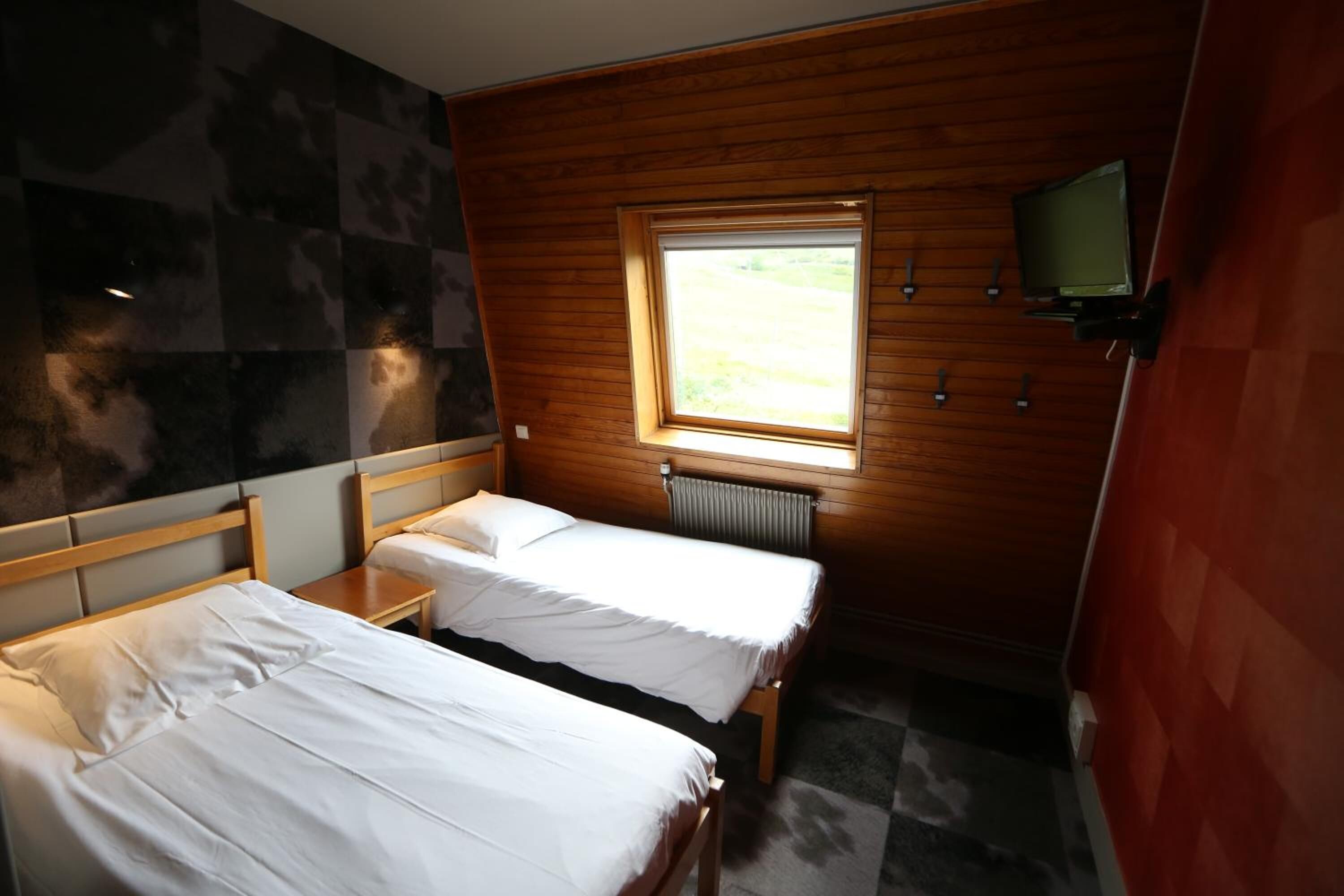 individually decorated, individually furnished, soundproofing, free wifi