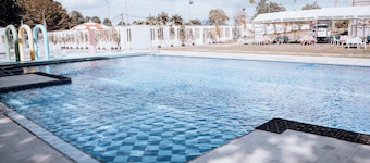 Panorama Summit Hotel