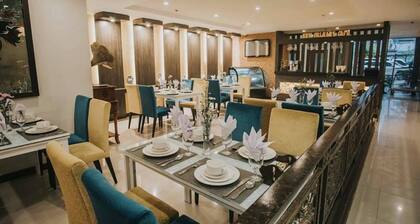 Panorama Summit Hotel