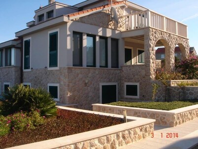 Apartment Lucija