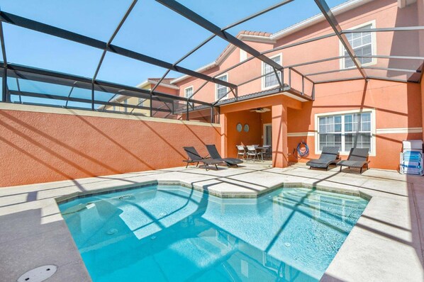 Outdoor pool - Lake View Paradise (Kissimmee)