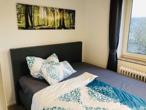 Apartment (am Park) | 2 bedrooms, desk, iron/ironing board, free WiFi - Fewo Am Park (Willingen)