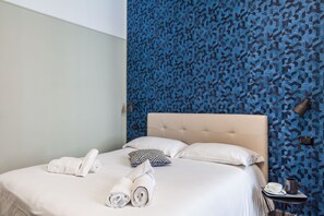 Double Room (Bacco) | Premium bedding, down comforters, in-room safe, individually decorated - Donna Lena Relais (Naples)