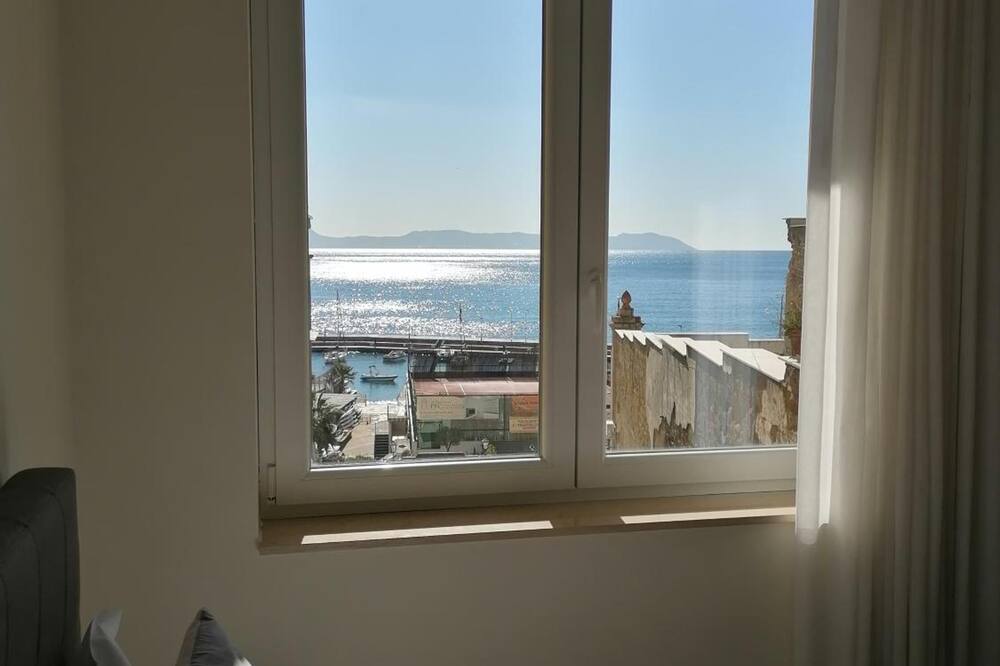 Napoli d'Amare