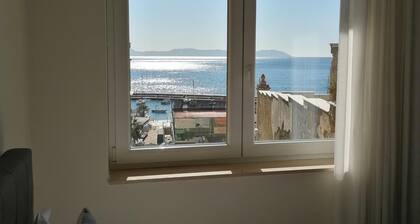 Napoli d'Amare