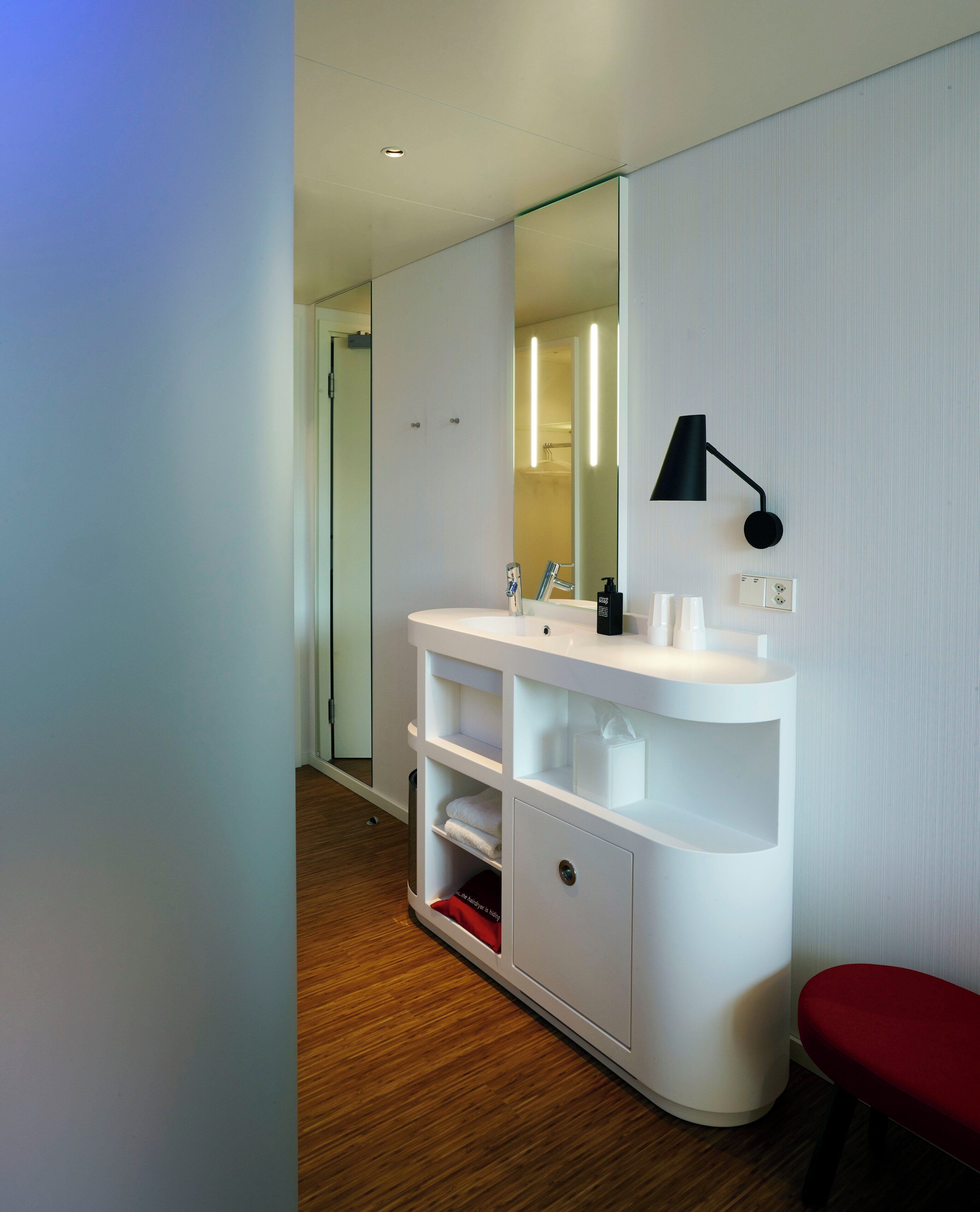 king room | bathroom | shower, hydromassage showerhead, eco-friendly toiletries, hair dryer