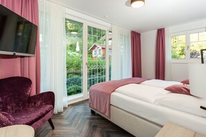 Chambre Double Deluxe, vue jardin (6) | Vue sur le complexe touristique