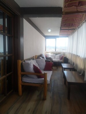 Siddeområde i lobbyen