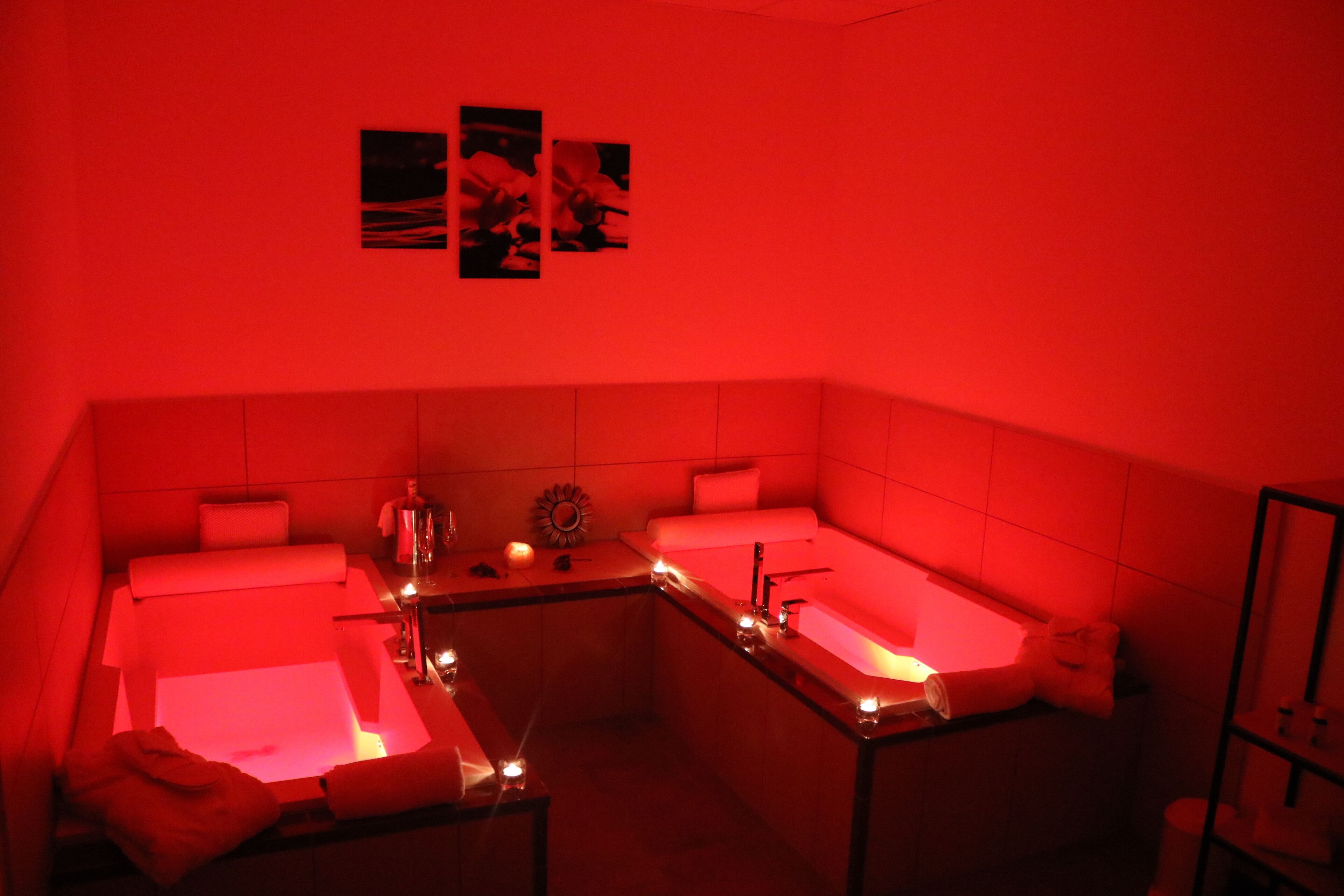 deep-soaking bathtub