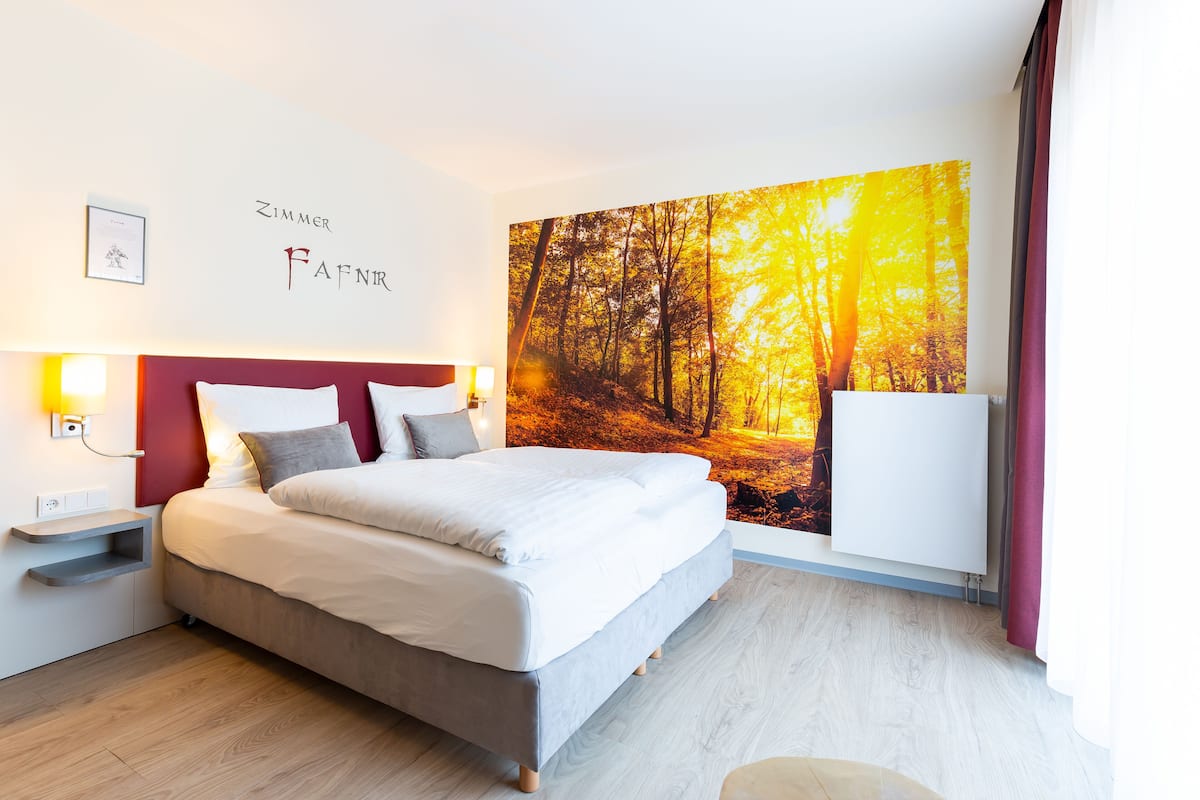 Classic Double Room, 1 Queen Bed ("Fafnir") | 1 bedroom, hypo-allergenic bedding, in-room safe, desk