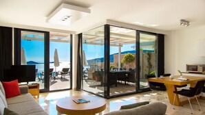 Villa, 3 chambres | Coin séjour