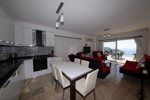 Villa, Multiple Bedrooms | Private kitchen | Full-size fridge, microwave, oven, stovetop