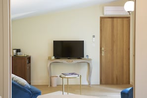 Suite (Montaigne) | Room amenity