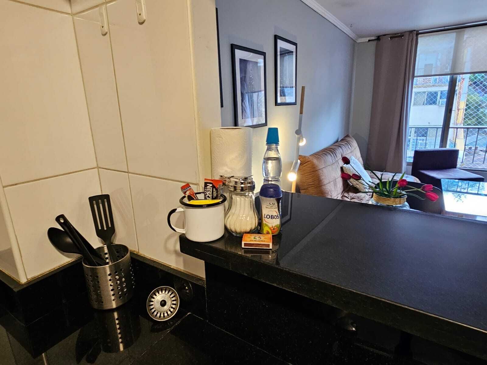 Comfort Apartment, 1 Bedroom | Private kitchen | Fridge, microwave, oven, stovetop