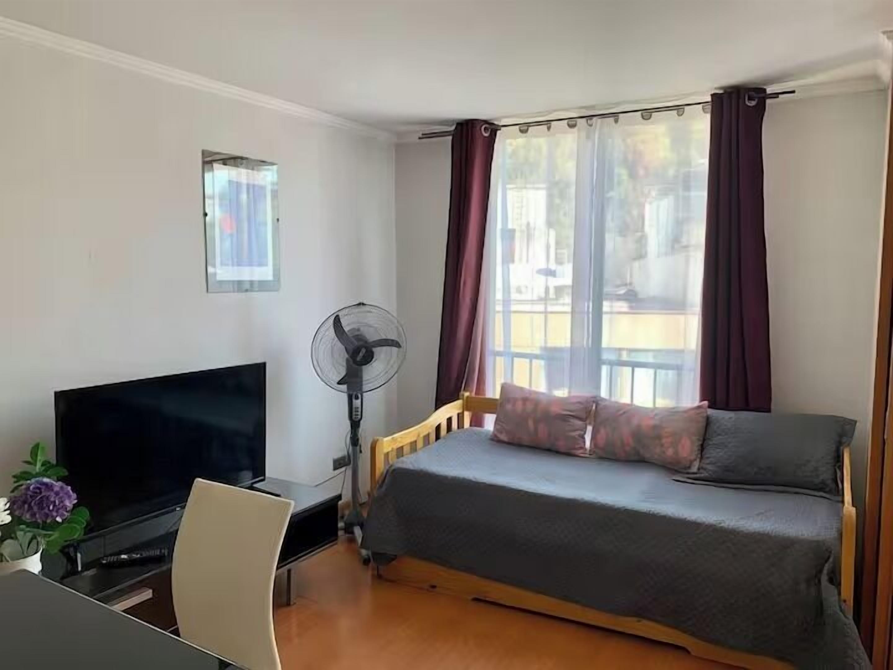 Comfort Apartment, 1 Bedroom, Non Smoking | Living area | Smart TV, Netflix