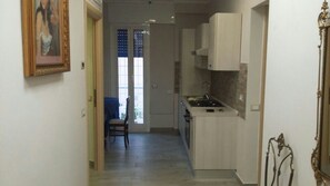 Petit déjeuner complet compris tous les jours