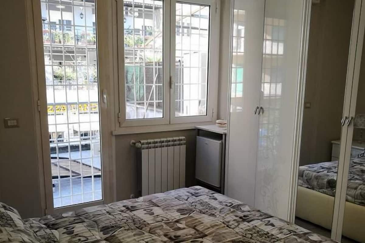 Camera doppia, balcone | Wi-Fi gratuito, lenzuola