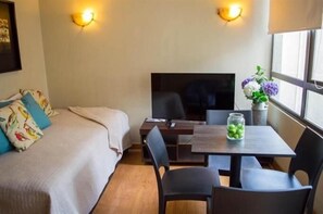 Daunenbettdecken, Zimmersafe, Bügeleisen/Bügelbrett, kostenloses WLAN