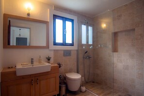 Villa, 4 Bedrooms | Bathroom | Shower - Villa Wood (Kas)