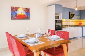 Villa, 1 Bedroom, Non Smoking, Private Pool | Private kitchen