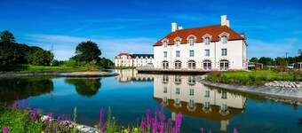 Staycity Aparthotels, Near Disneyland® Paris