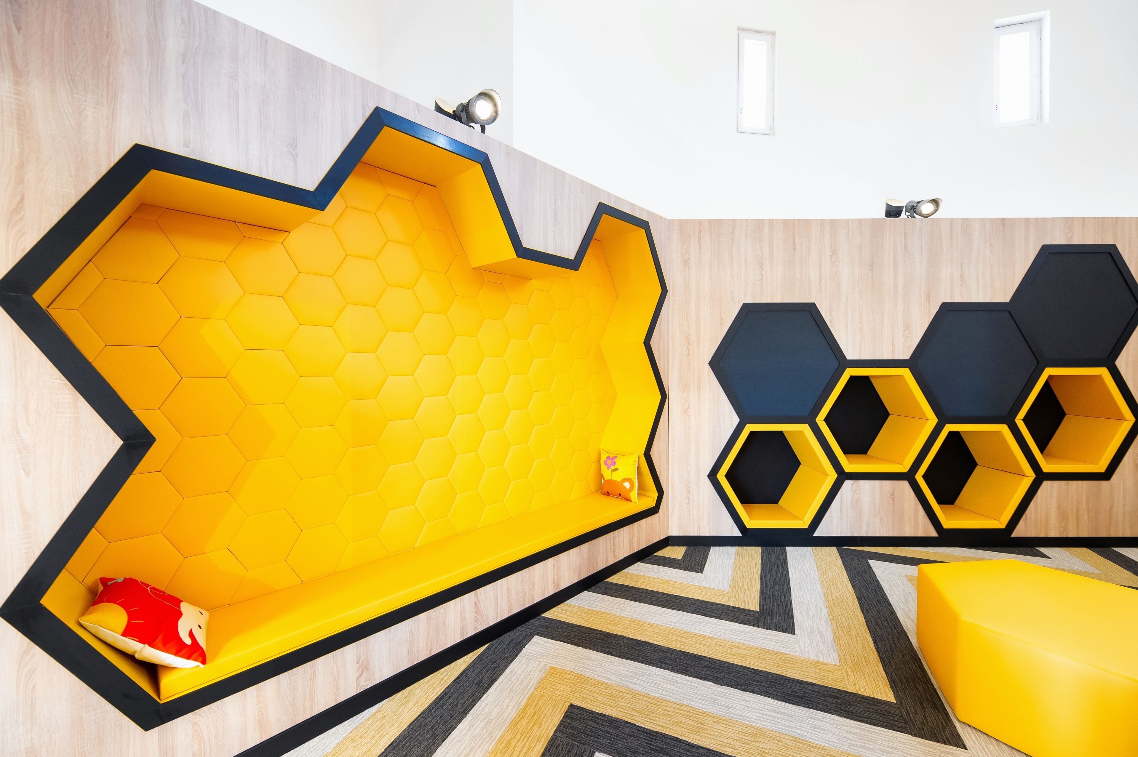 children’s play area – indoor