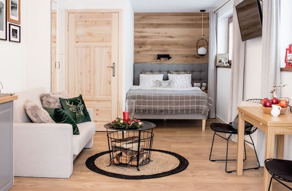 Appartement luxueux, vue sur la montagne | Aire de séjour | Téléviseur connecté, planchers chauffants