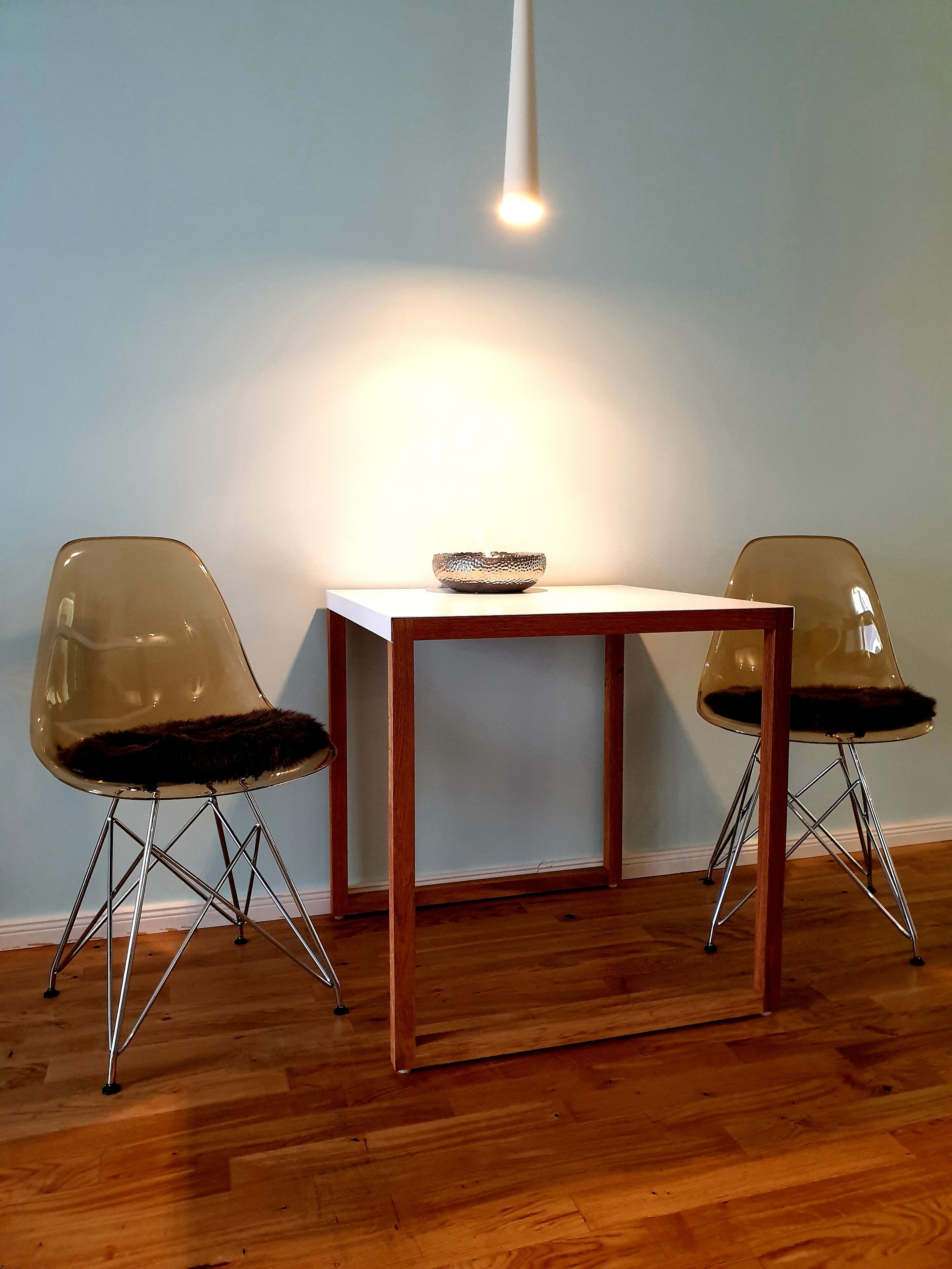 Design Apartment, Accessible, Garden View | In-room dining