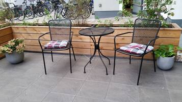 Design Apartment, Accessible, Garden View | Terrace/patio