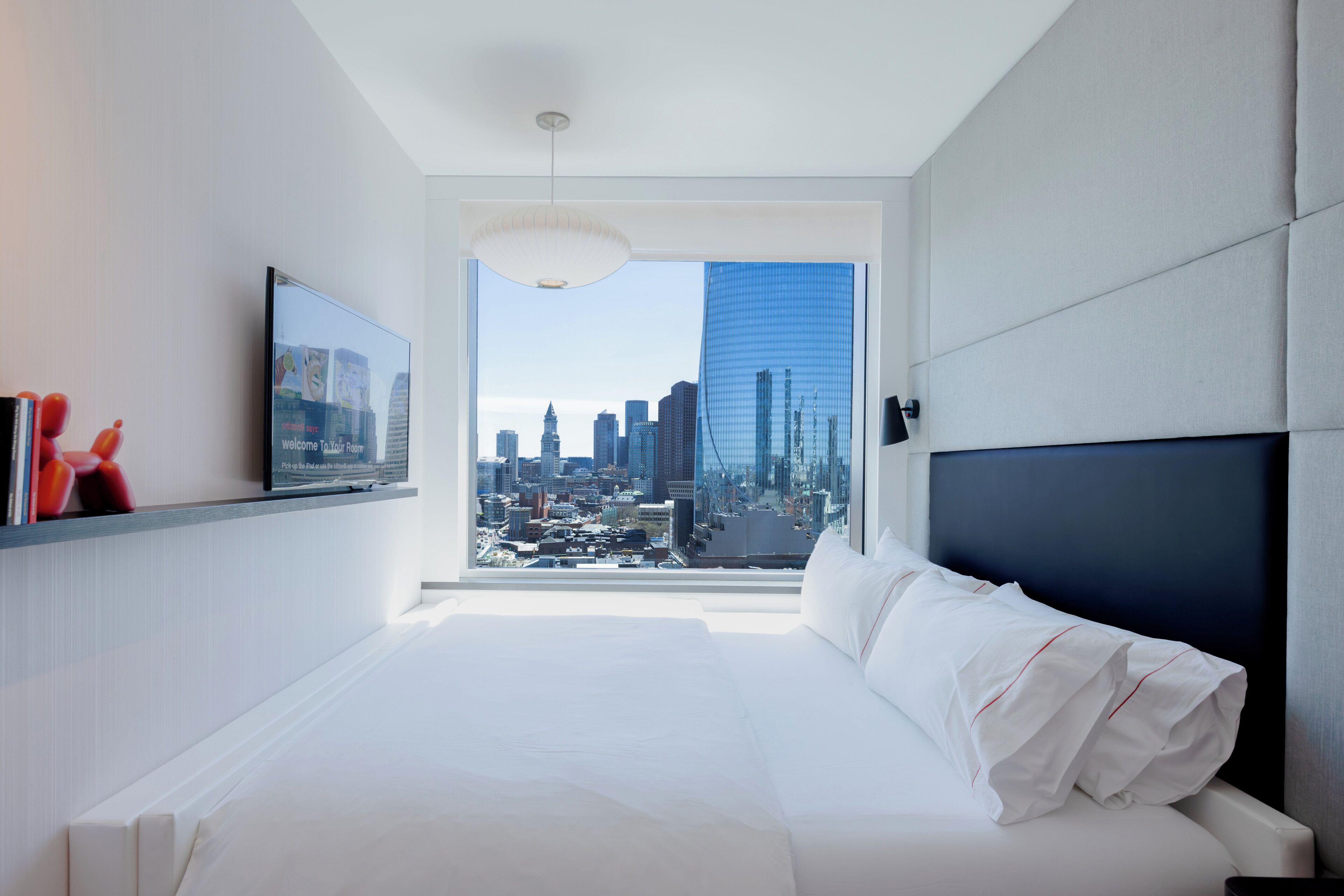 king room downtown view | city view