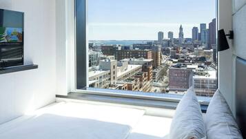 Premium bedding, pillowtop beds, in-room safe, desk