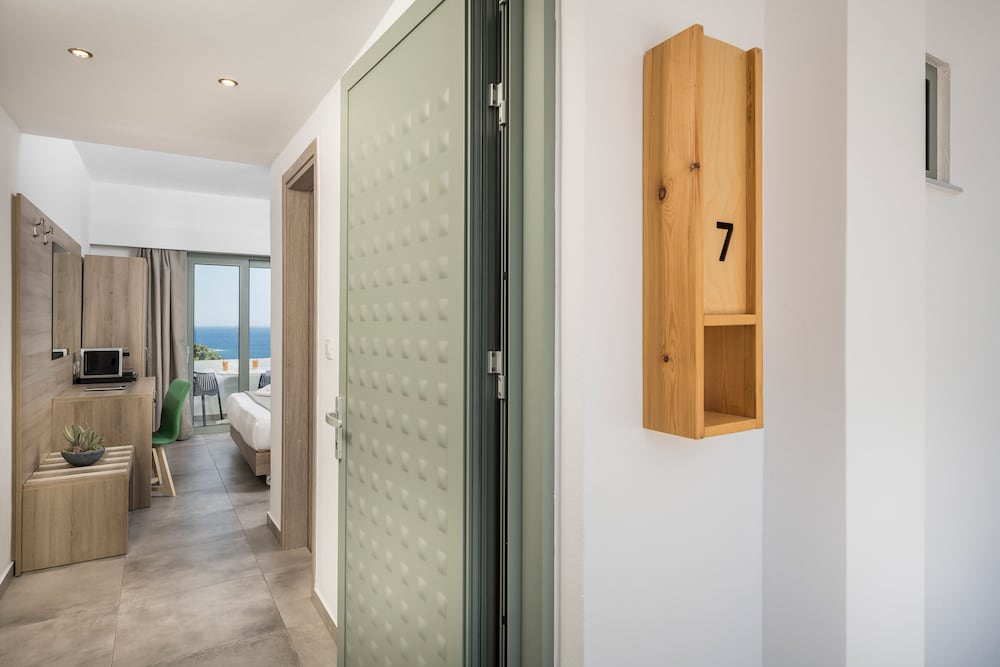 Glykeria Hotel by null