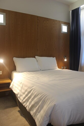 Corona Hotel Sheffield Meadowhall