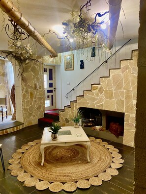 Suite, eigener Pool | Wohnbereich