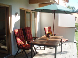 Terrace/patio - Ferienwohnung Landhaus alpinum (Lenggries)