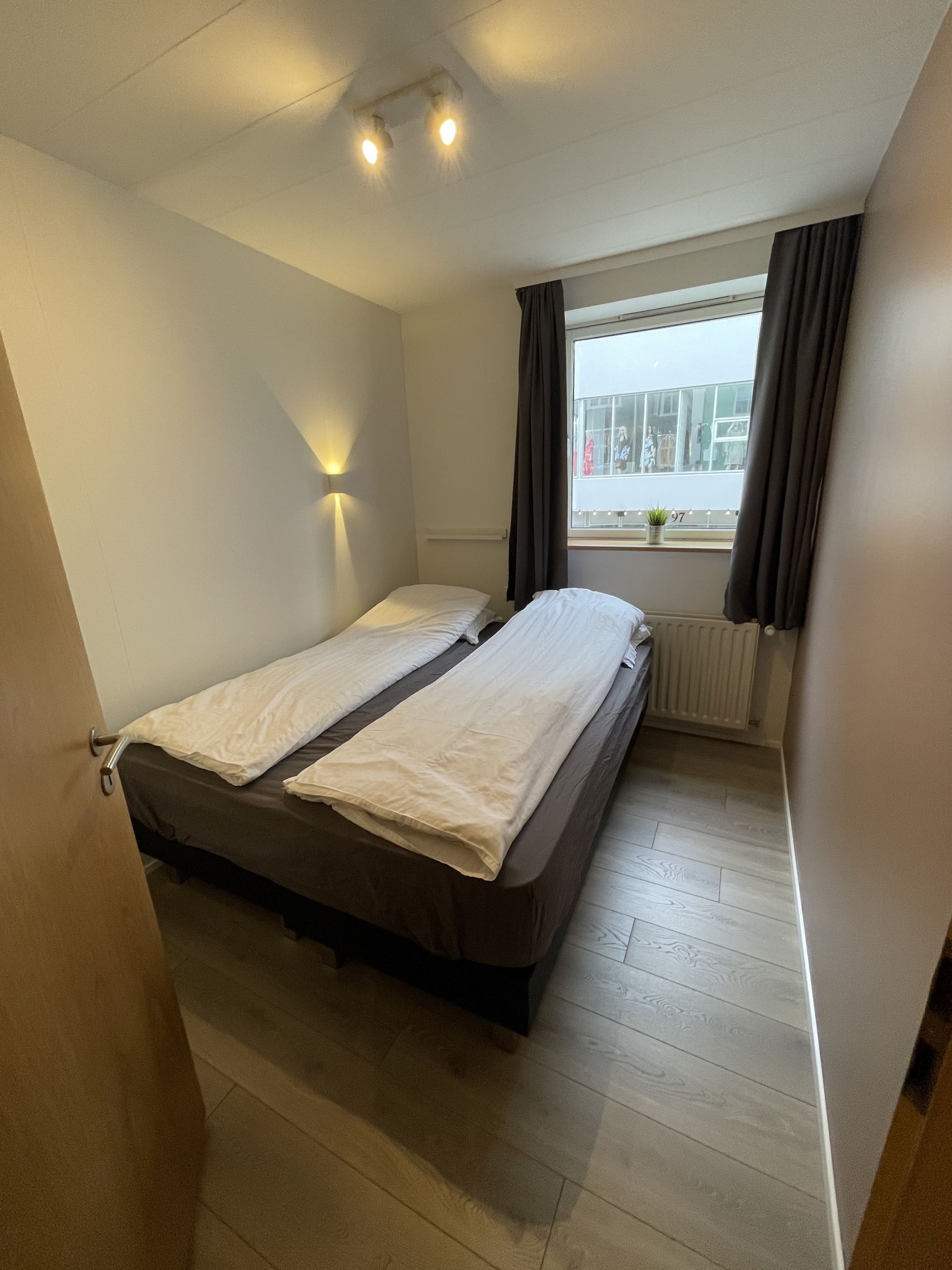 Comfort Apartment, 1 Bedroom | 1 bedroom, individually decorated, laptop workspace, blackout drapes