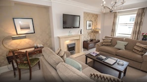 Superior-Apartment, 3 Schlafzimmer | Wohnbereich