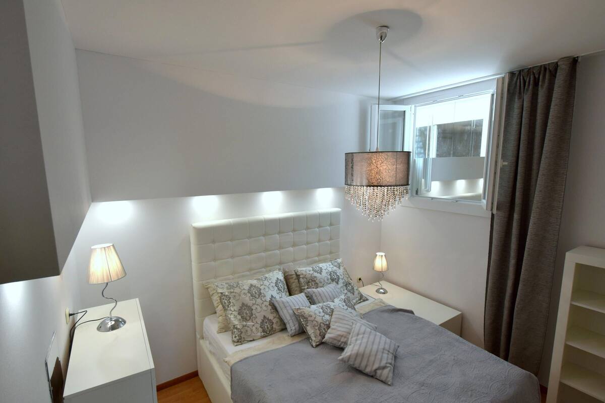 3 bedrooms, free WiFi, bed sheets