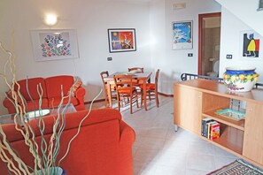 House, 3 Bedrooms, Sea View | Living area | Flat-screen TV - Tempa delle Rose (Ascea)