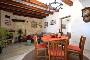 Apartment, 2 Bedrooms, Ground Floor (570) | Living room | Flat-screen TV - Apartments Neven (Dobrinj)