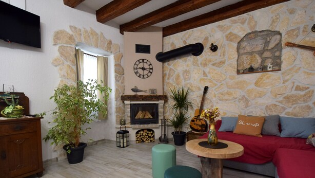 Appartement, 2 chambres, rez-de-chaussée (570) | Salle de séjour