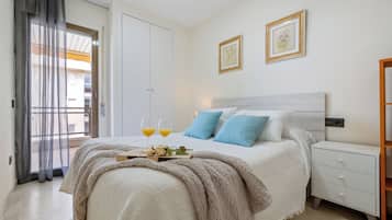 Apartamento, 1 habitación (4 pax) | Tabla de planchar con plancha, cunas (de pago), wifi gratis