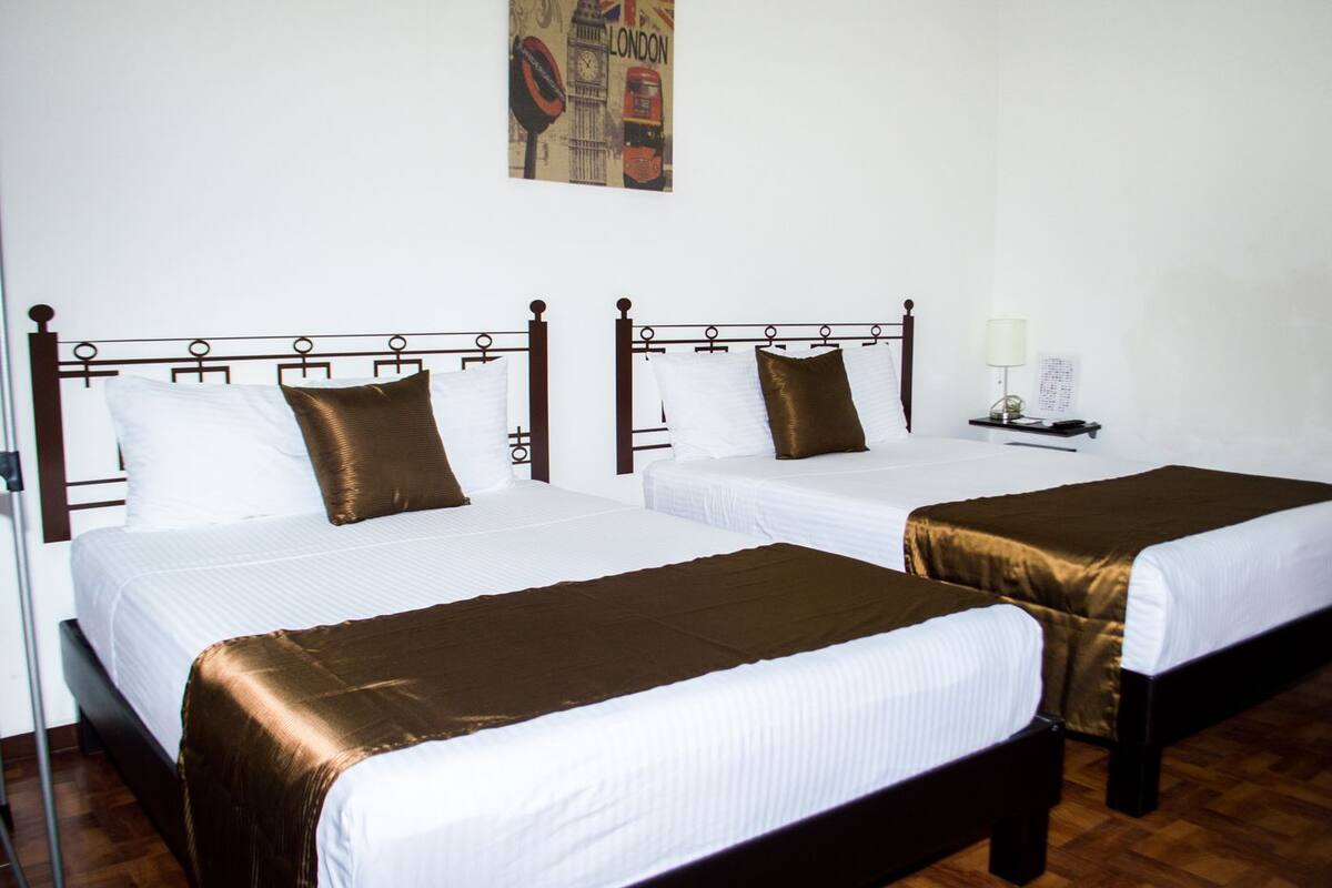 Premium bedding, in-room safe, blackout curtains, iron/ironing board