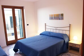 Apartment, 2 Bedrooms, Sea View | 2 bedrooms, free WiFi, bed sheets - Mare in Suite (Ascea)