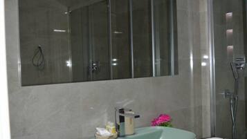 Doccia, bidet